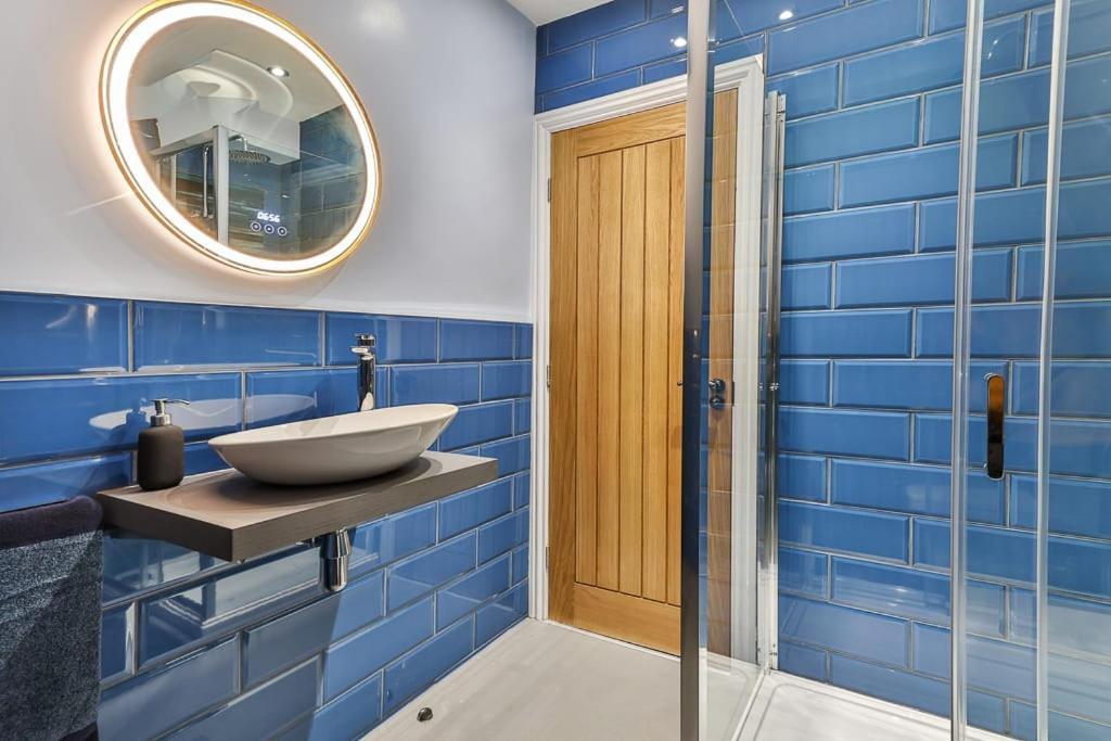 Luxury Spacious Pad With Games Room Sheffield Exterior foto